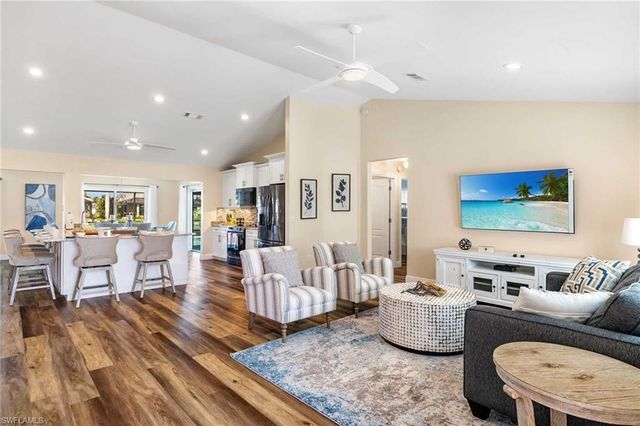 2307 SW 40th ST, Cape Coral, FL 33914