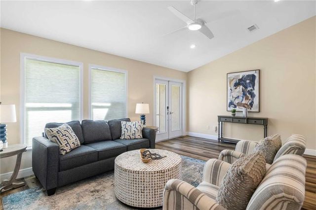 2307 SW 40th ST, Cape Coral, FL 33914