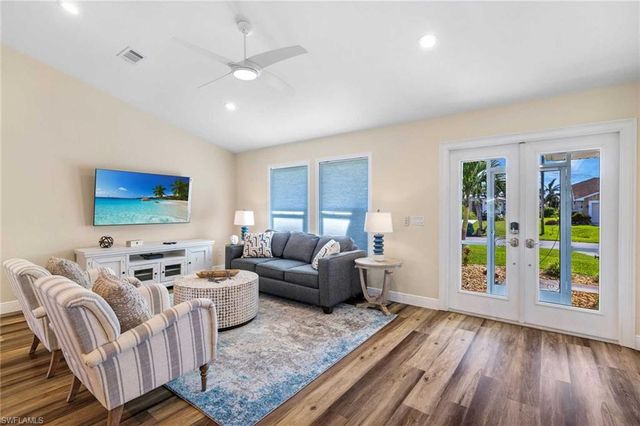 2307 SW 40th ST, Cape Coral, FL 33914