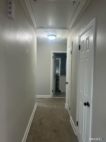 82 Middlefield Avenue 2nd Floor, Waterbury, CT 06705