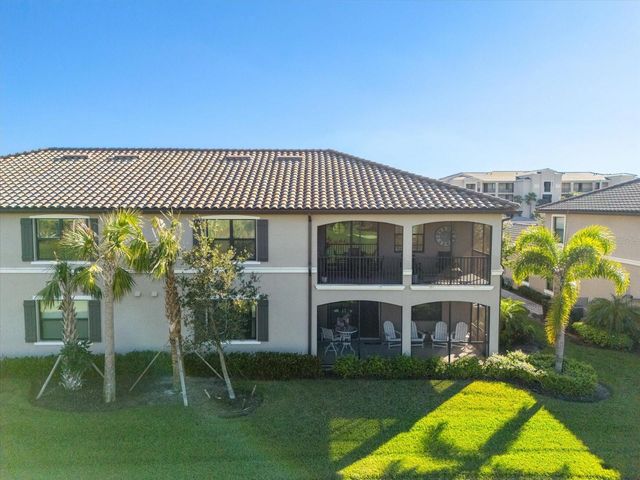 18113 GAWTHROP DRIVE 102, Lakewood Ranch, FL 34211