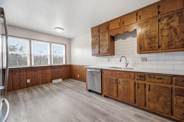 2918 N Vassar, Wichita, KS 67220