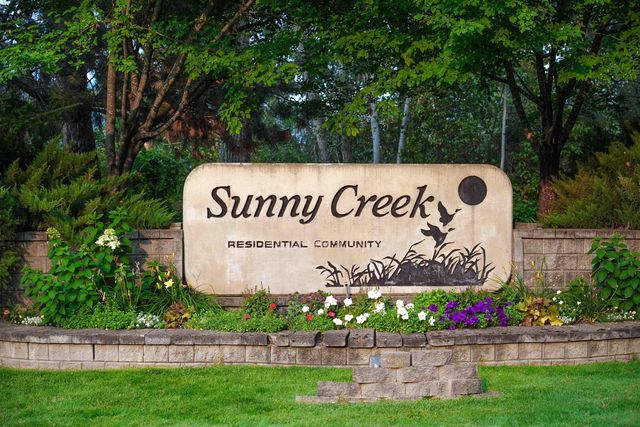 1037 W Sunny Creek Cir, Spokane, WA 99224