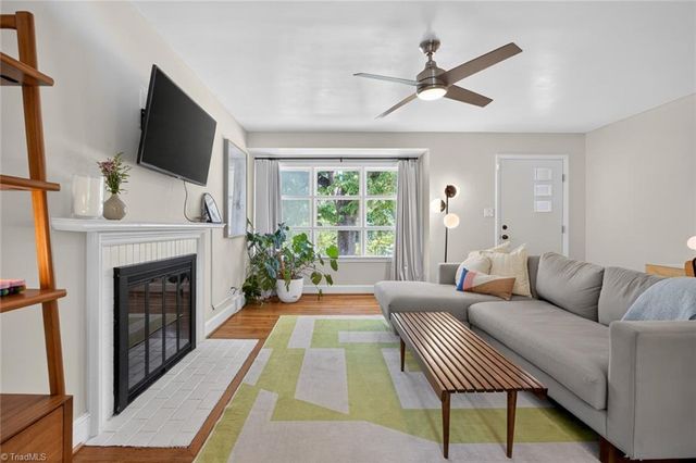 215 S Lindell Road, Greensboro, NC 27403