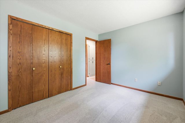 13625 Lynn Avenue, Savage, MN 55378