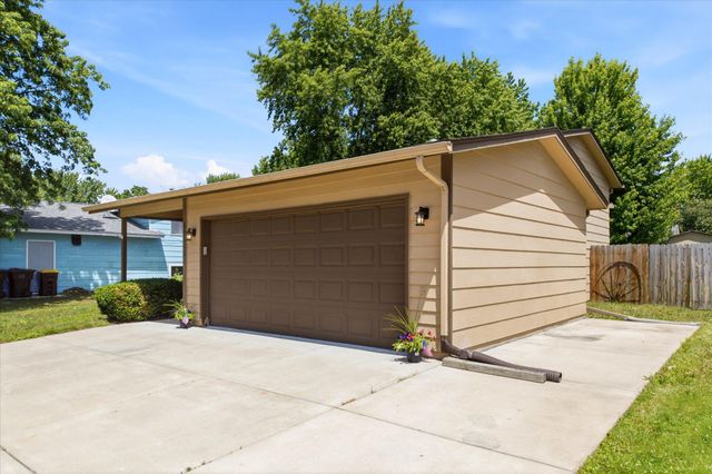 13625 Lynn Avenue, Savage, MN 55378