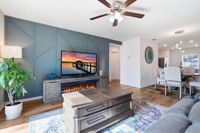 20 POST OAK LANE, Palm Coast, FL 32164