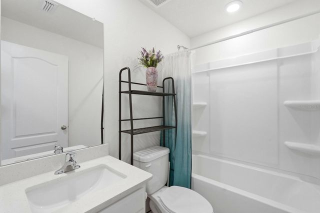 20 POST OAK LANE, Palm Coast, FL 32164