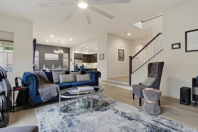 1089 Primrose Lane, Encinitas, CA 92024