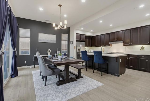 1089 Primrose Lane, Encinitas, CA 92024