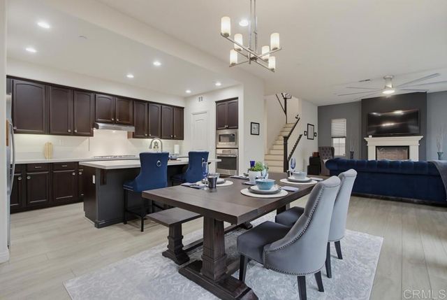 1089 Primrose Lane, Encinitas, CA 92024