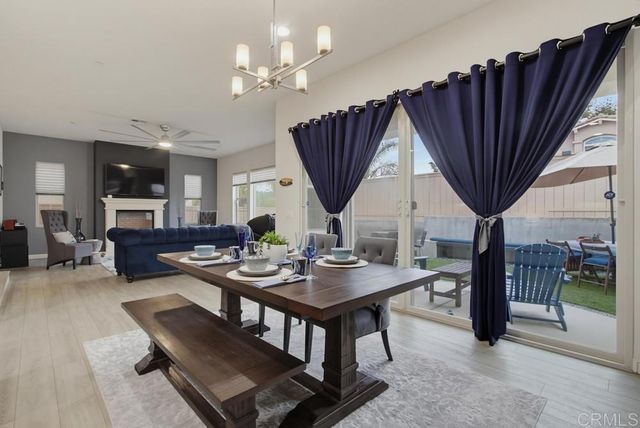 1089 Primrose Lane, Encinitas, CA 92024