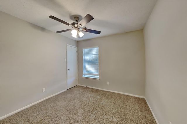 4935 Pecan Grove Drive, Pearland, TX 77584