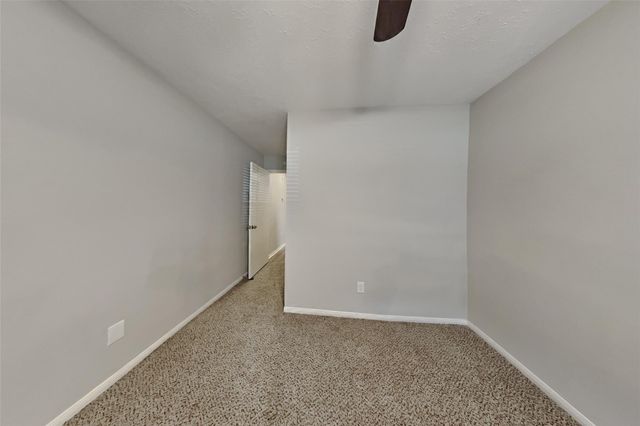 4935 Pecan Grove Drive, Pearland, TX 77584