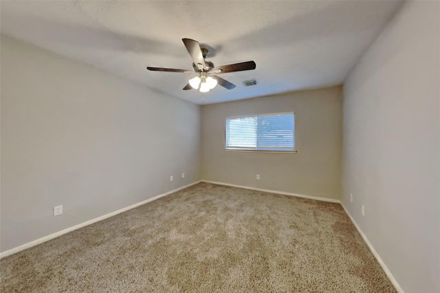 4935 Pecan Grove Drive, Pearland, TX 77584