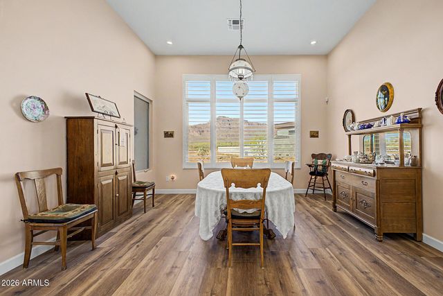 6519 E SOUTHERN Avenue, Apache Junction, AZ 85119