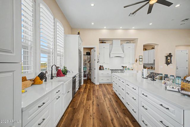 6519 E SOUTHERN Avenue, Apache Junction, AZ 85119