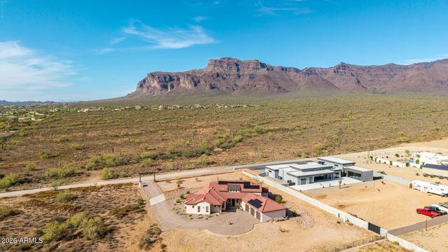 6519 E SOUTHERN Avenue, Apache Junction, AZ 85119