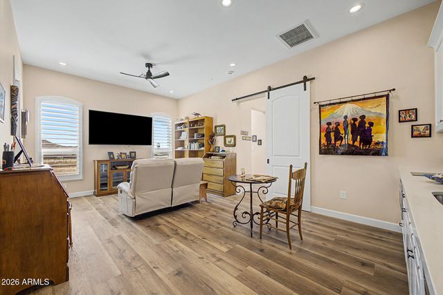 6519 E SOUTHERN Avenue, Apache Junction, AZ 85119