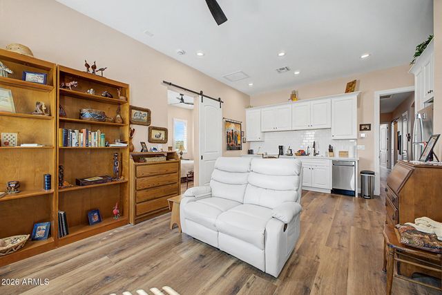 6519 E SOUTHERN Avenue, Apache Junction, AZ 85119