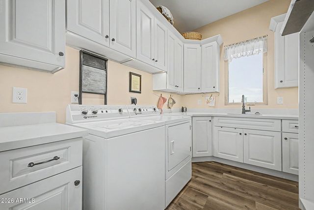 6519 E SOUTHERN Avenue, Apache Junction, AZ 85119