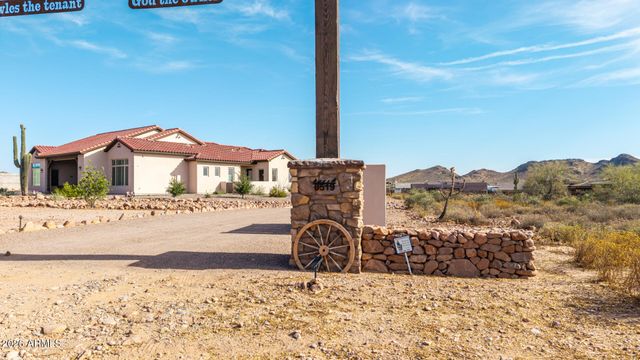 6519 E SOUTHERN Avenue, Apache Junction, AZ 85119