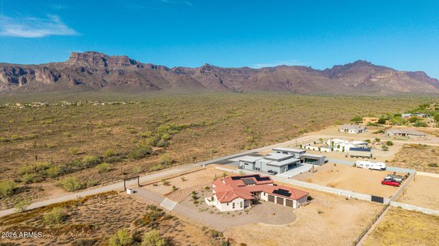 6519 E SOUTHERN Avenue, Apache Junction, AZ 85119