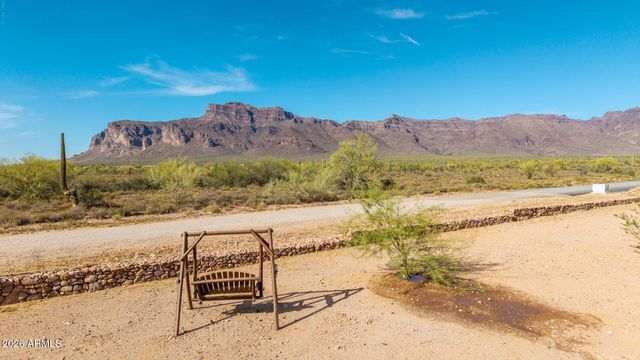 6519 E SOUTHERN Avenue, Apache Junction, AZ 85119