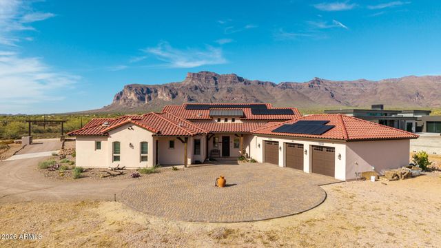 6519 E SOUTHERN Avenue, Apache Junction, AZ 85119