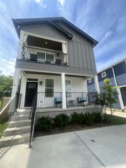 2205 24th Ave N # A, Nashville, TN 37208