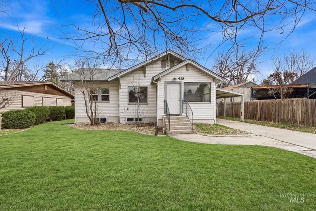 428 S Almond St, Nampa, ID 83686