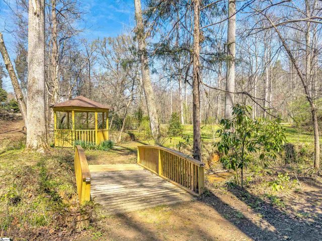 112 Owings Road, Easley, SC 29640