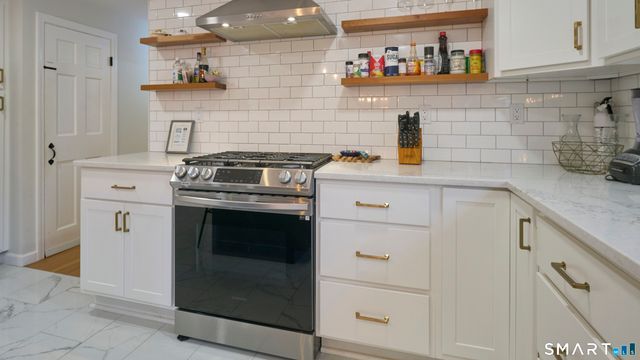 15 Haywardville Road, East Haddam, CT 06423