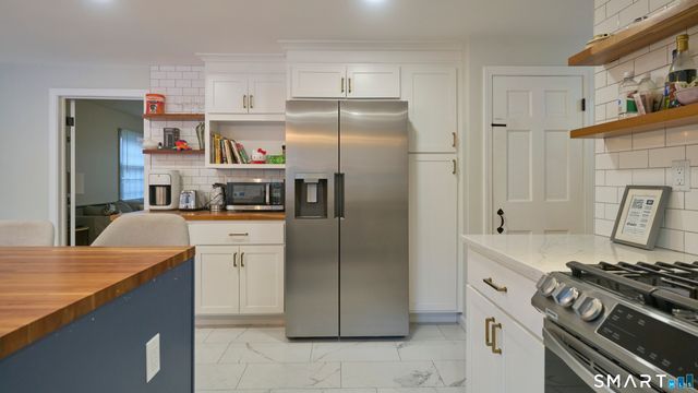 15 Haywardville Road, East Haddam, CT 06423