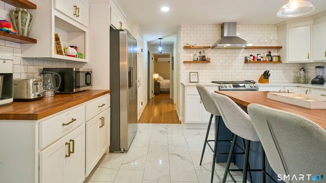 15 Haywardville Road, East Haddam, CT 06423