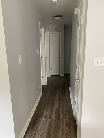 608 Woodhaven Dr, Clarksville, TN 37042