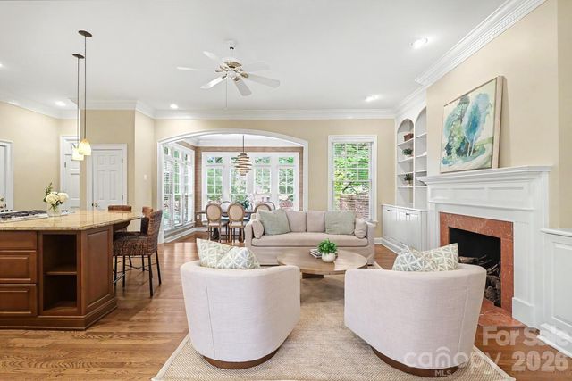 1120 Dilworth Crescent Row, Charlotte, NC 28203