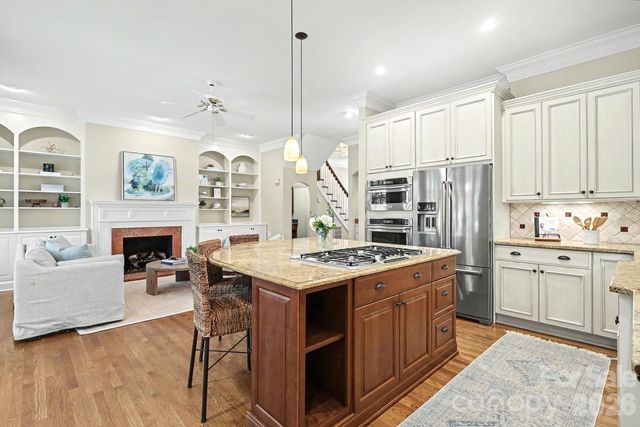 1120 Dilworth Crescent Row, Charlotte, NC 28203