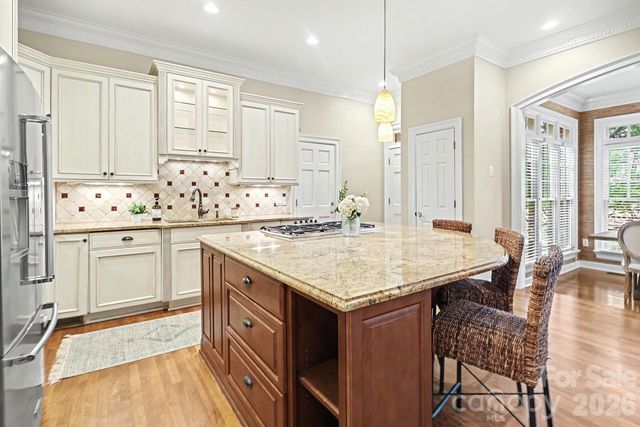 1120 Dilworth Crescent Row, Charlotte, NC 28203