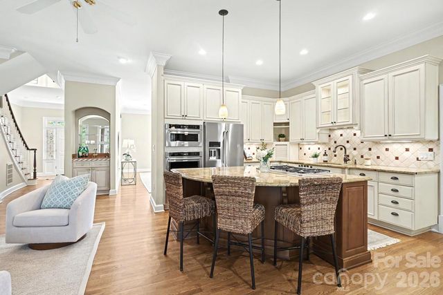 1120 Dilworth Crescent Row, Charlotte, NC 28203