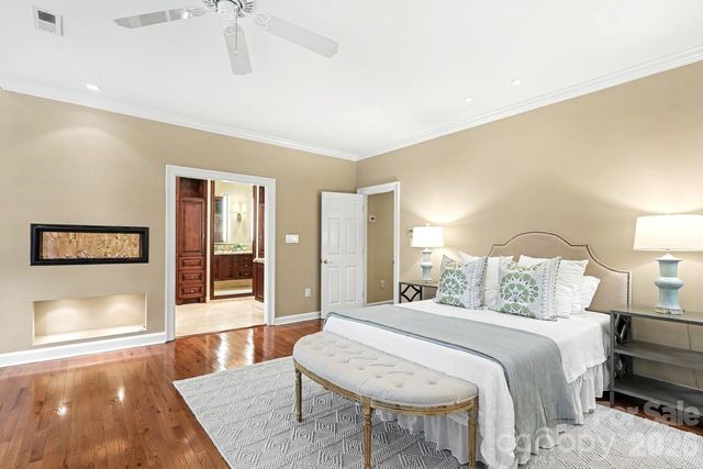1120 Dilworth Crescent Row, Charlotte, NC 28203