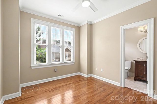 1120 Dilworth Crescent Row, Charlotte, NC 28203