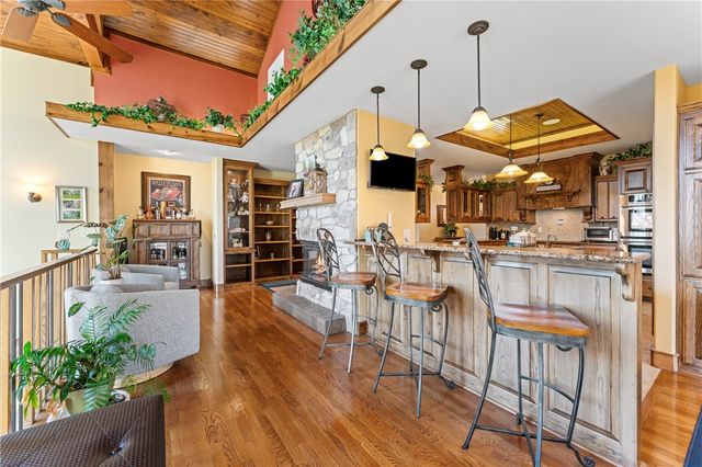 1206 E Timber Top Drive, Rogers, AR 72756