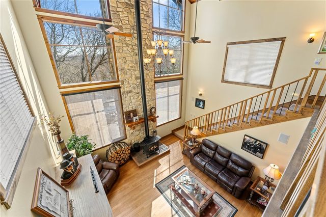 1206 E Timber Top Drive, Rogers, AR 72756