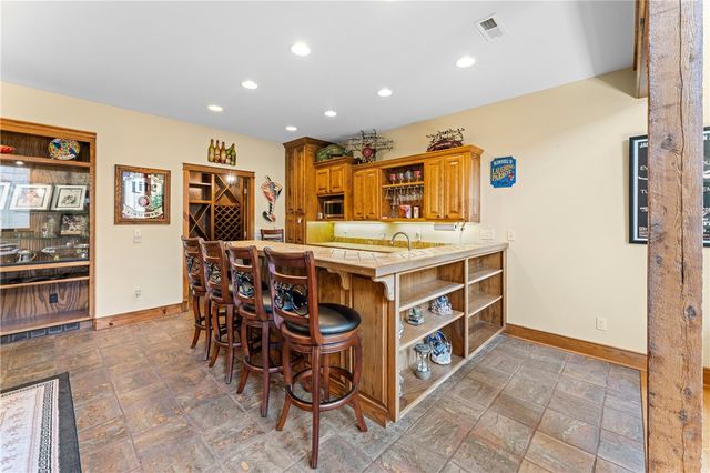 1206 E Timber Top Drive, Rogers, AR 72756