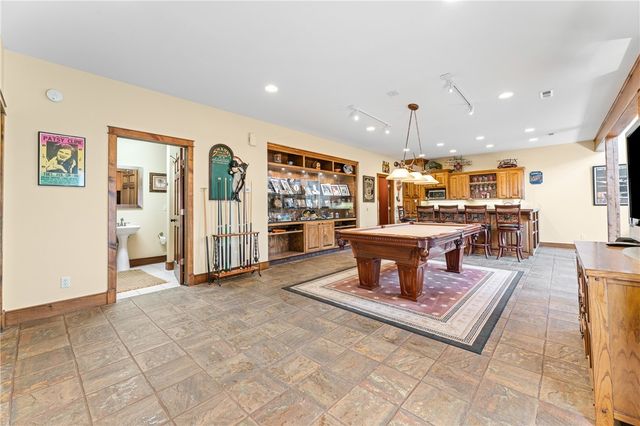 1206 E Timber Top Drive, Rogers, AR 72756