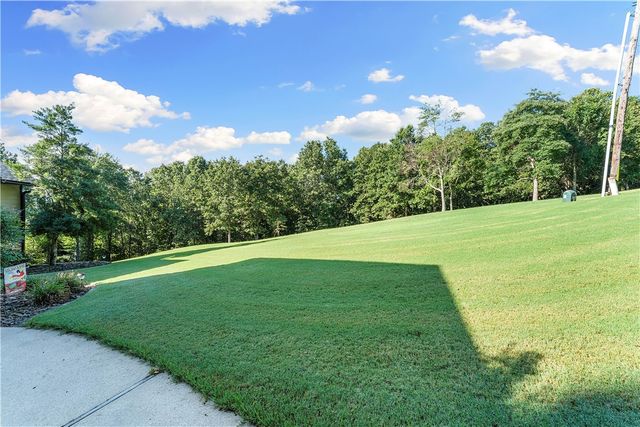 1206 E Timber Top Drive, Rogers, AR 72756