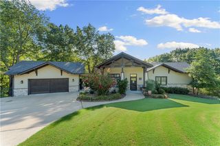 1206 E Timber Top Drive, Rogers, AR 72756