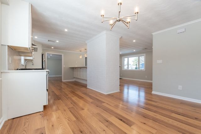 689 Old Connecticut Path, Framingham, MA 01701