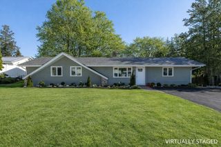 689 Old Connecticut Path, Framingham, MA 01701